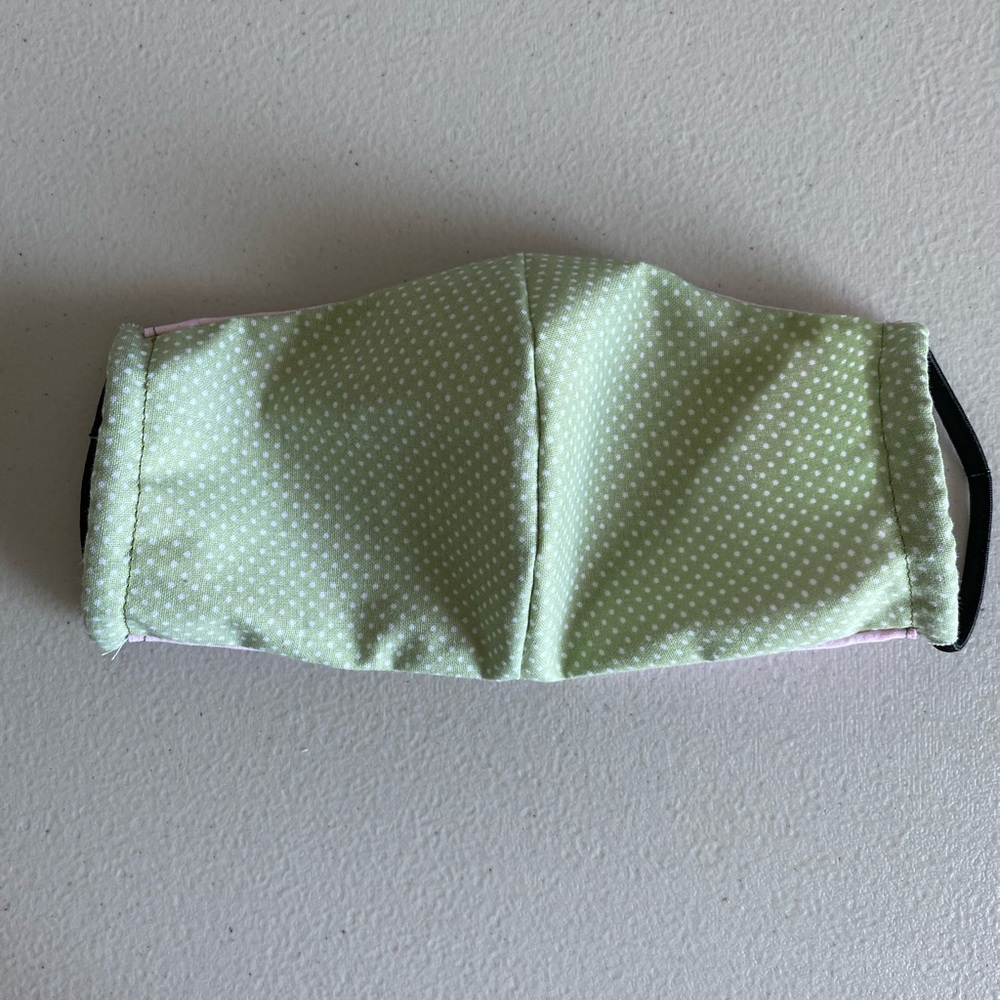 Handmade face mask polka dot print